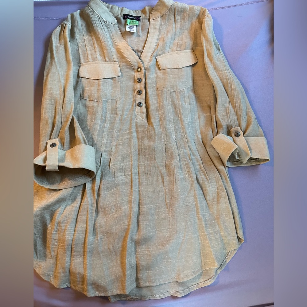 Cocomo brand blouse